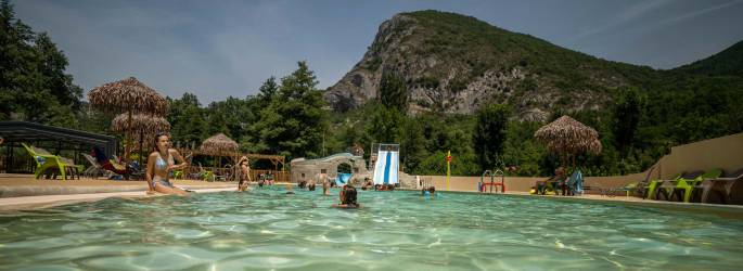 CAMPING DES GROTTES ****, with heated pool en Occitanie