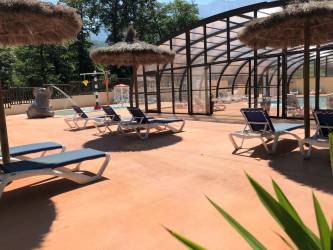 CAMPING DEL BOSC ****, con piscina cubierta en Occitanie