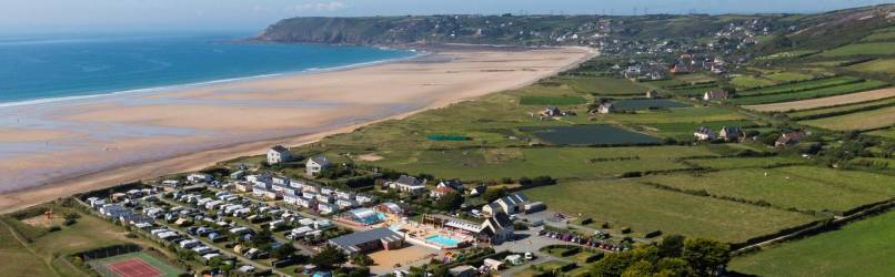 CAMPING LE GRAND LARGE *****, med opvarmet pool en Normandie