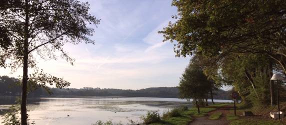 CAMPING DU LAC ***, en Bretagne